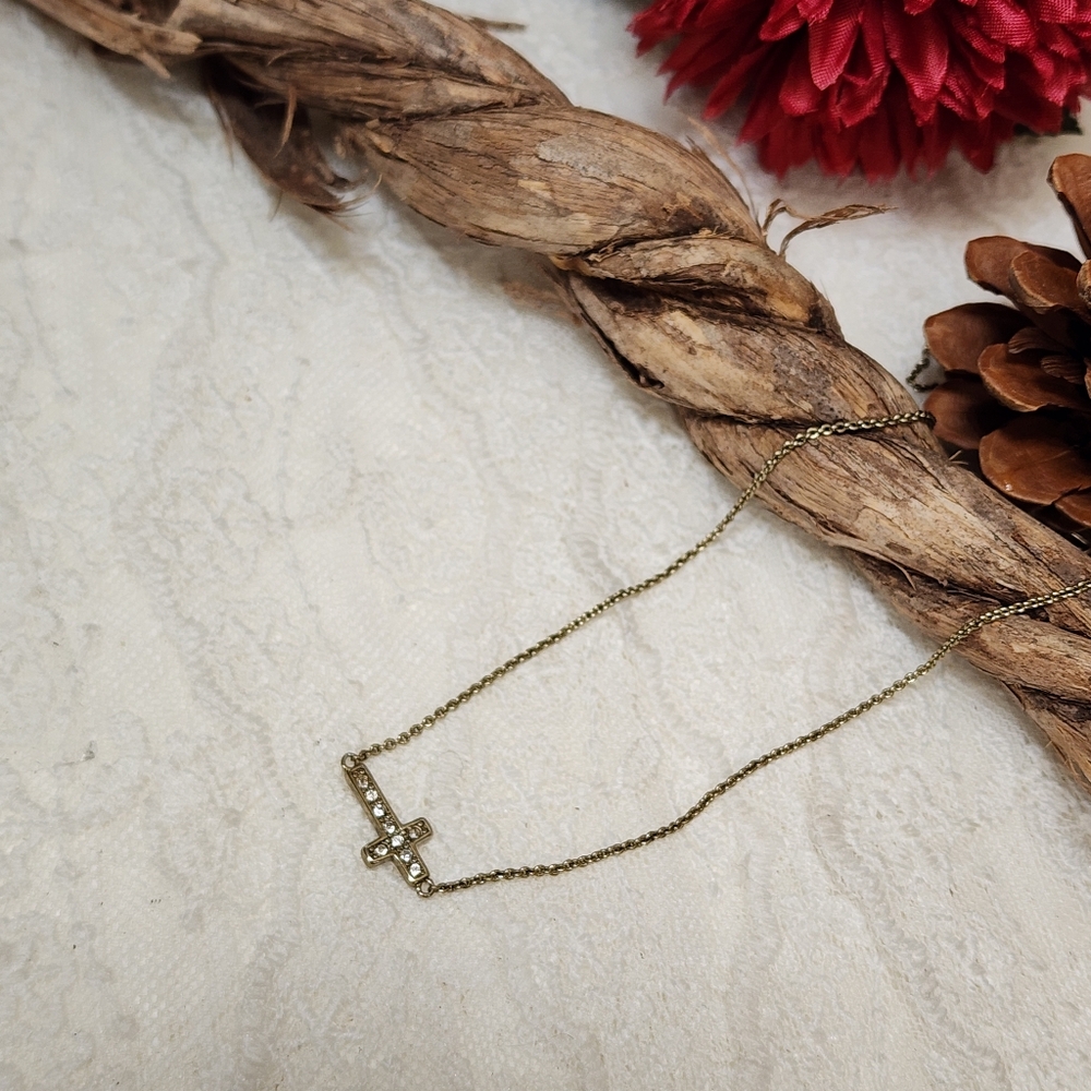 Premier Designs "Adoration" Gold Toned Cross With Rhinestones Pendant Necklace